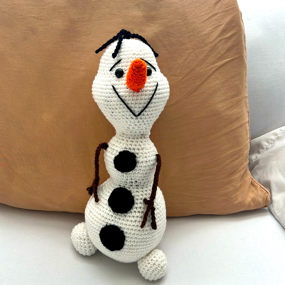 Handcrafted crochet Olaf character